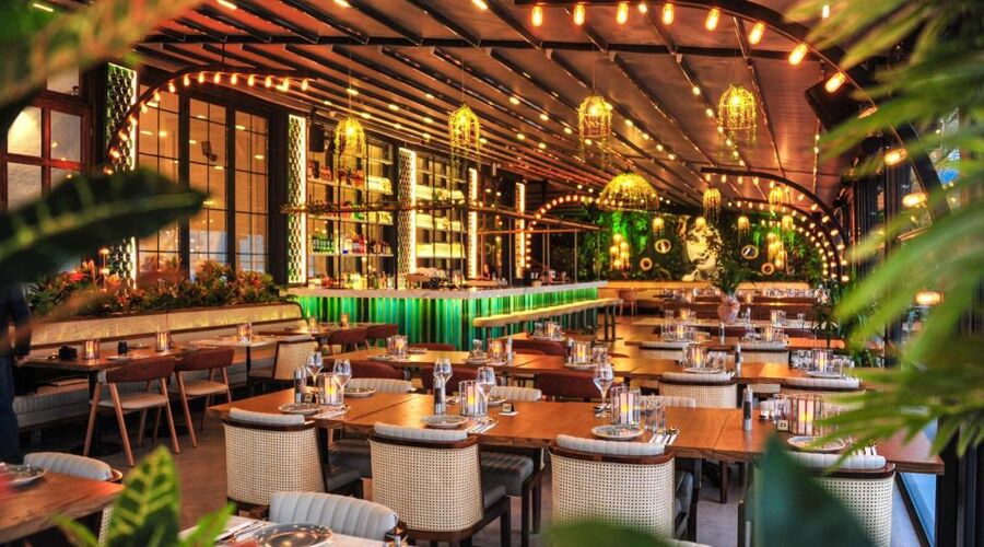 Aurasia Beach Hotel  3*