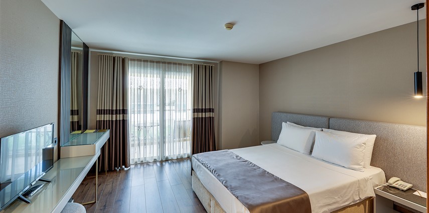 Royal Asarlık Beach Hotel & Spa 5* Standart Oda - Kara Manzaralıstandrt
