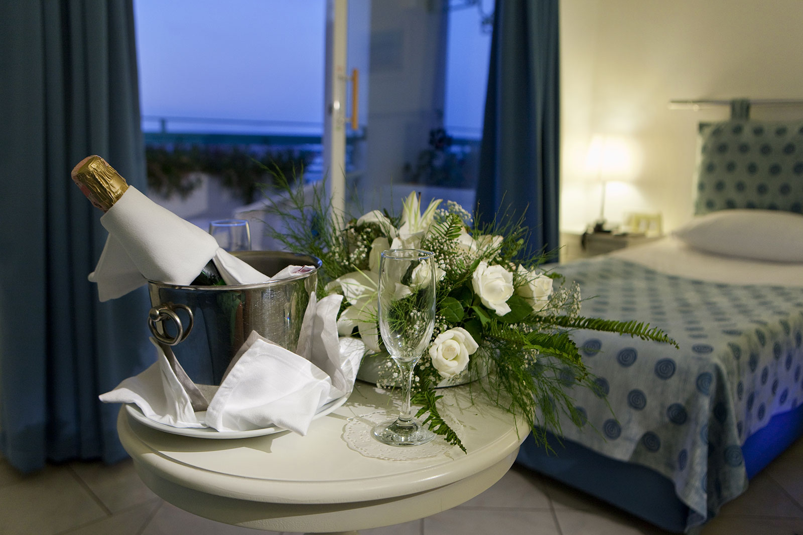 Royal Asarlık Beach Hotel & Spa 5* Relax Oda-Kara Manzaralı