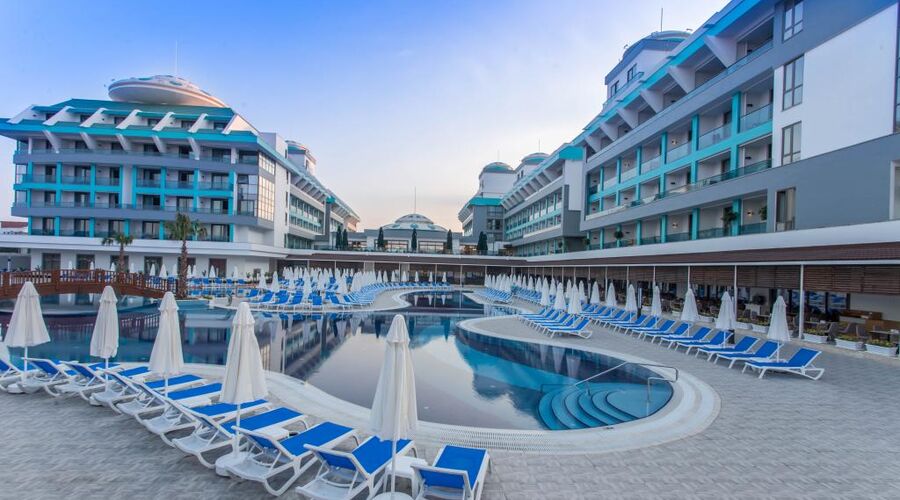 Sensitive Premium Resort  5*