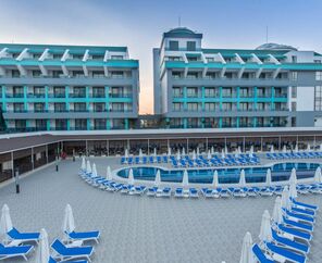 Sensitive Premium Resort  5*