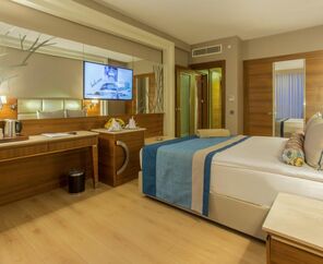 Sensitive Premium Resort  5*