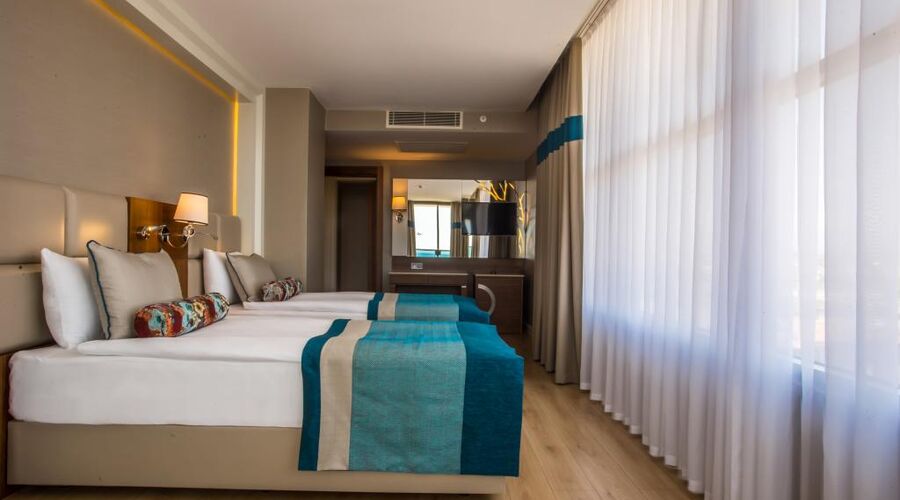 Sensitive Premium Resort  5*