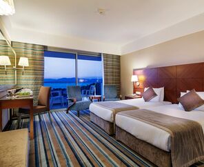 Pine Bay Holiday Resort 5*