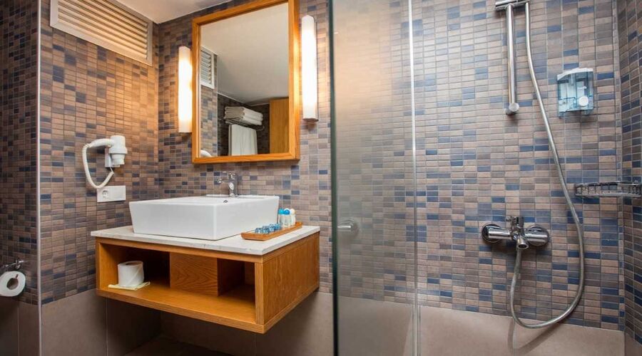 Pine Bay Holiday Resort 5*