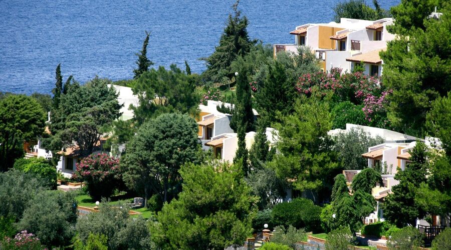 Pine Bay Holiday Resort 5*