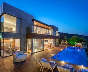 Pine Bay Holiday Resort 5*