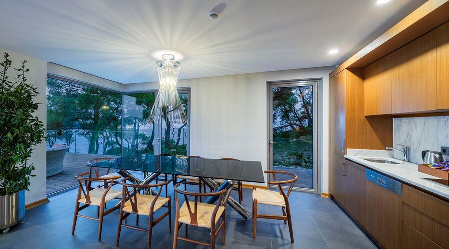 Pine Bay Holiday Resort 5*