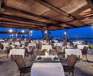 Pine Bay Holiday Resort 5*