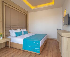 Orka Lotus Beach 5*