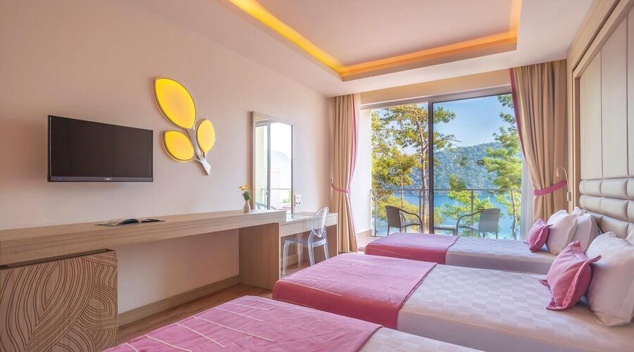 Orka Lotus Beach 5*