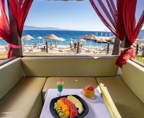 Latanya Park Resort  4*