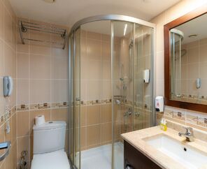 Latanya Park Resort  4*