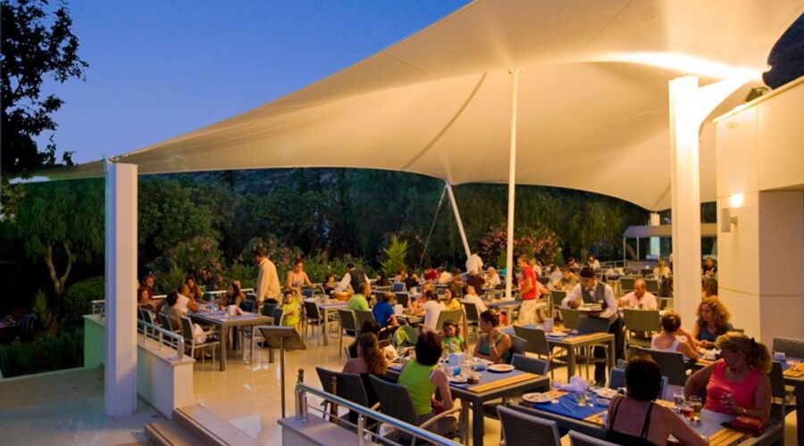 Latanya Park Resort  4*