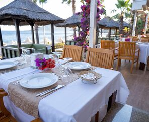 Latanya Park Resort  4*