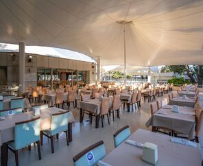 Latanya Park Resort  4*