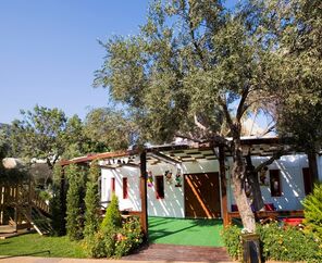 Latanya Park Resort  4*