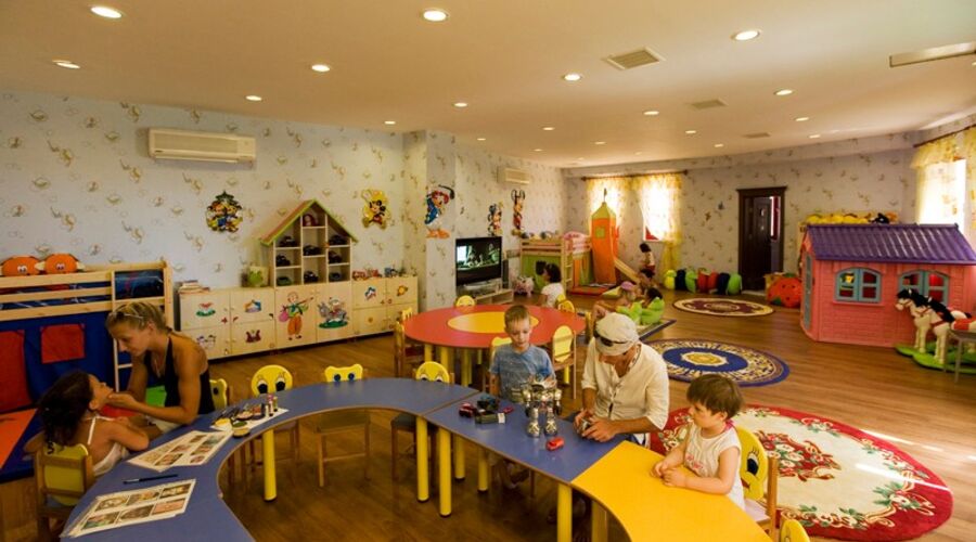 Latanya Park Resort  4*