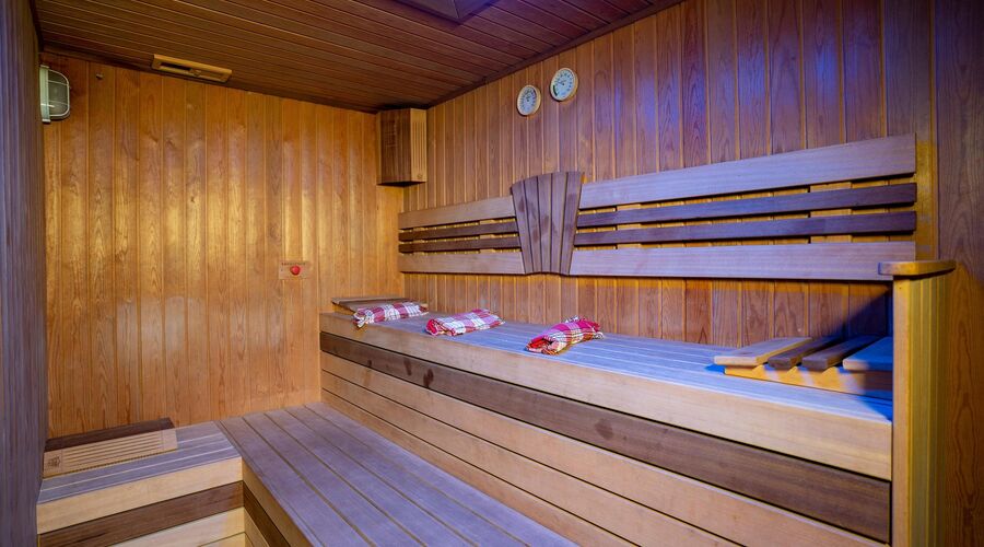 Latanya Park Resort  4*