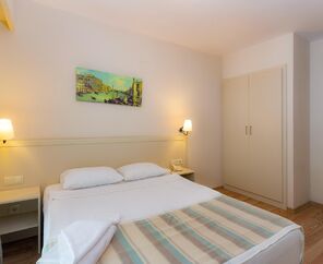 Bodrum Beach Resort  4*