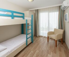 Bodrum Beach Resort  4*