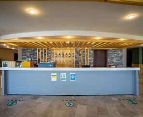 Bodrum Beach Resort  4*