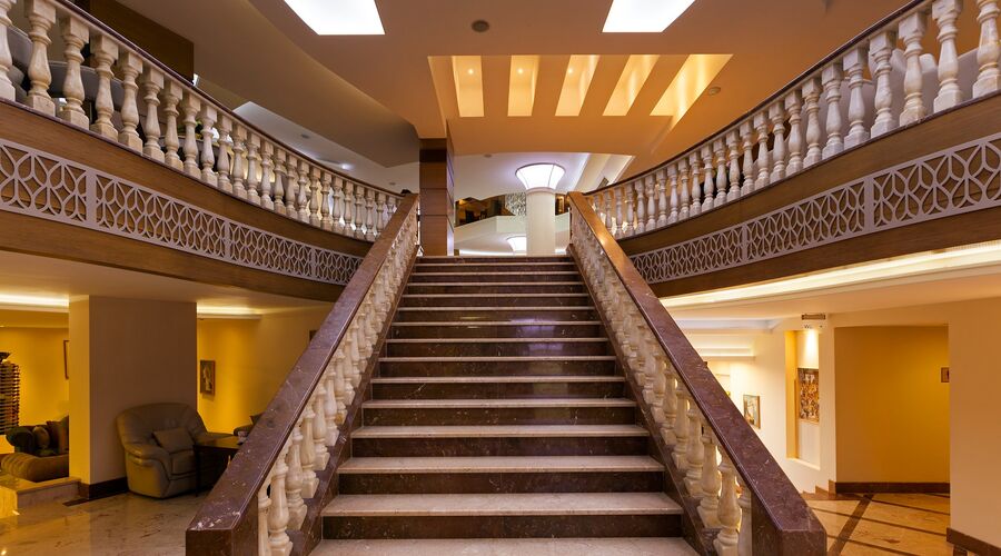 Samara Hotel   5*