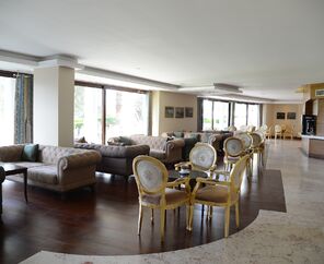 Samara Hotel   5*