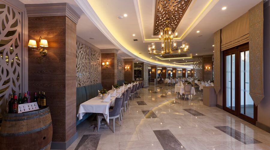 Samara Hotel   5*