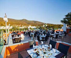 Samara Hotel   5*