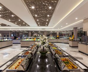 Samara Hotel   5*