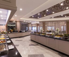 Samara Hotel   5*