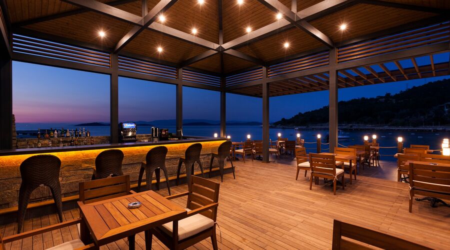 Samara Hotel   5*