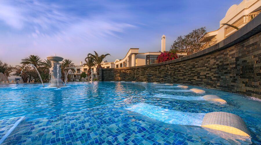 Samara Hotel   5*