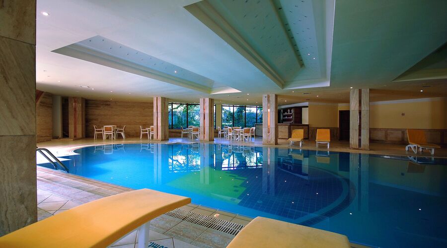 Samara Hotel   5*