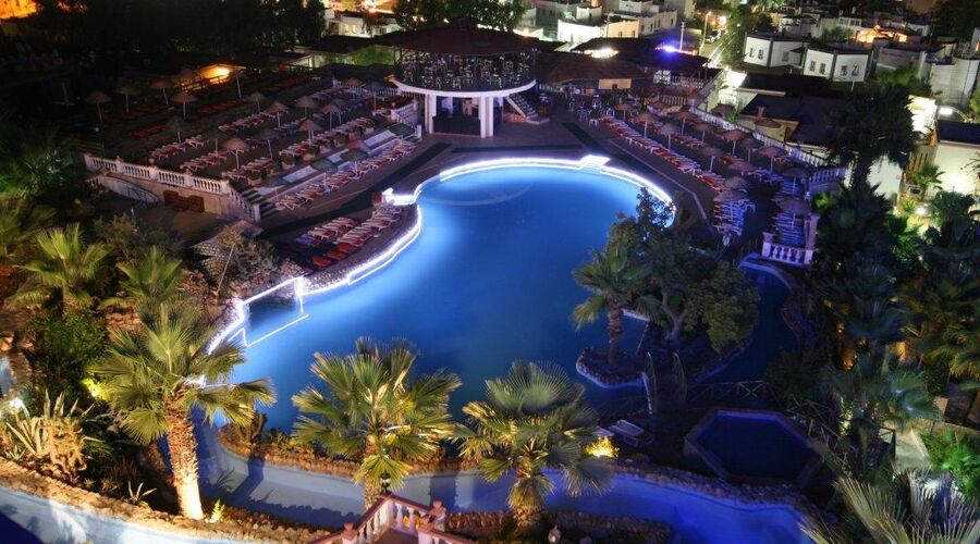Phoenix Sun Hotel 4*