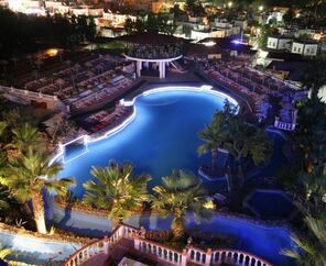 Phoenix Sun Hotel 4*