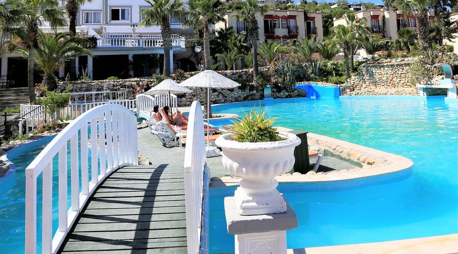 Phoenix Sun Hotel 4*