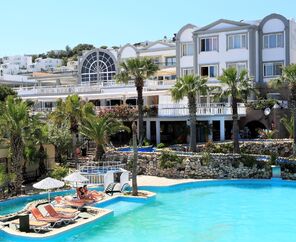 Phoenix Sun Hotel 4*