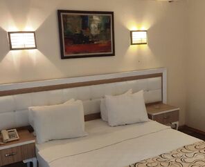 Phoenix Sun Hotel 4*