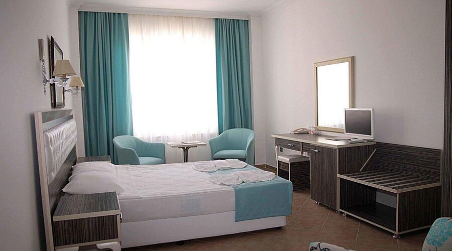 Phoenix Sun Hotel 4*