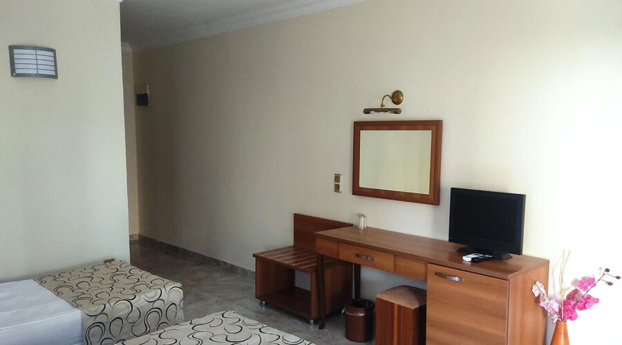 Phoenix Sun Hotel 4*