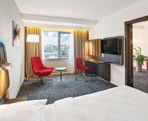 Hotel Park Inn by Radisson Kyiv Troyitska