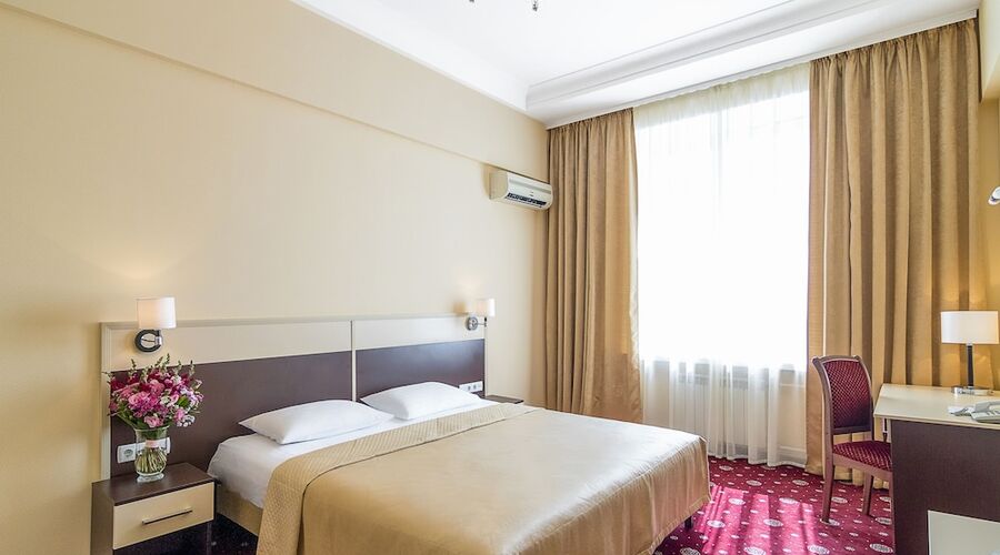 Hotel Ukraine