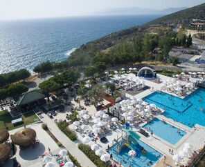 Ramada Resort By Wyndham Kuşadası & Golf  5*