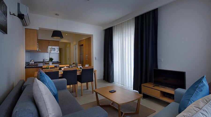 Ramada Resort By Wyndham Kuşadası & Golf  5*