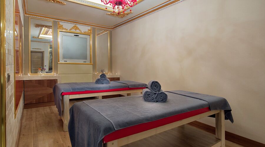 Ramada Resort By Wyndham Kuşadası & Golf  5*