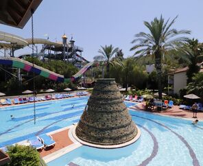 Aqua Fantasy Aquapark Hotel Spa  5*