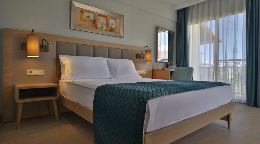 Aqua Fantasy Aquapark Hotel Spa  5*