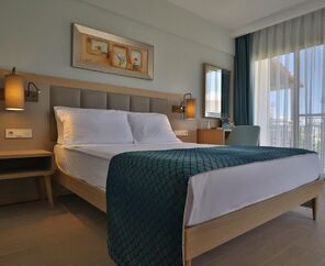 Aqua Fantasy Aquapark Hotel Spa  5*